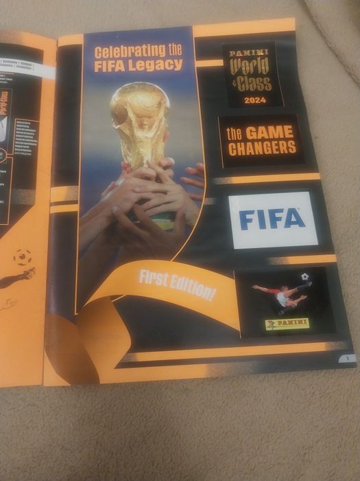 Caderneta completa World e class