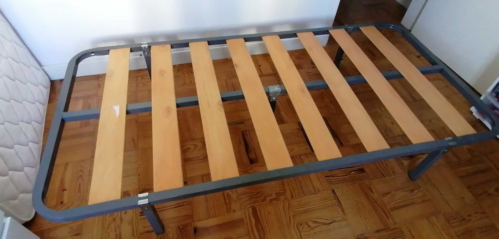 Estrado para cama individual