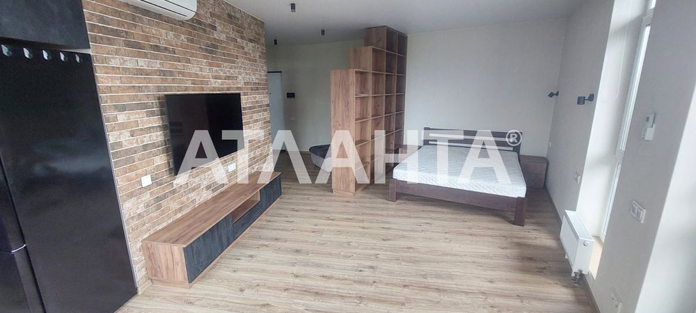 1к.м.Васильківська з ремонтом та паркомісцем. Постанови