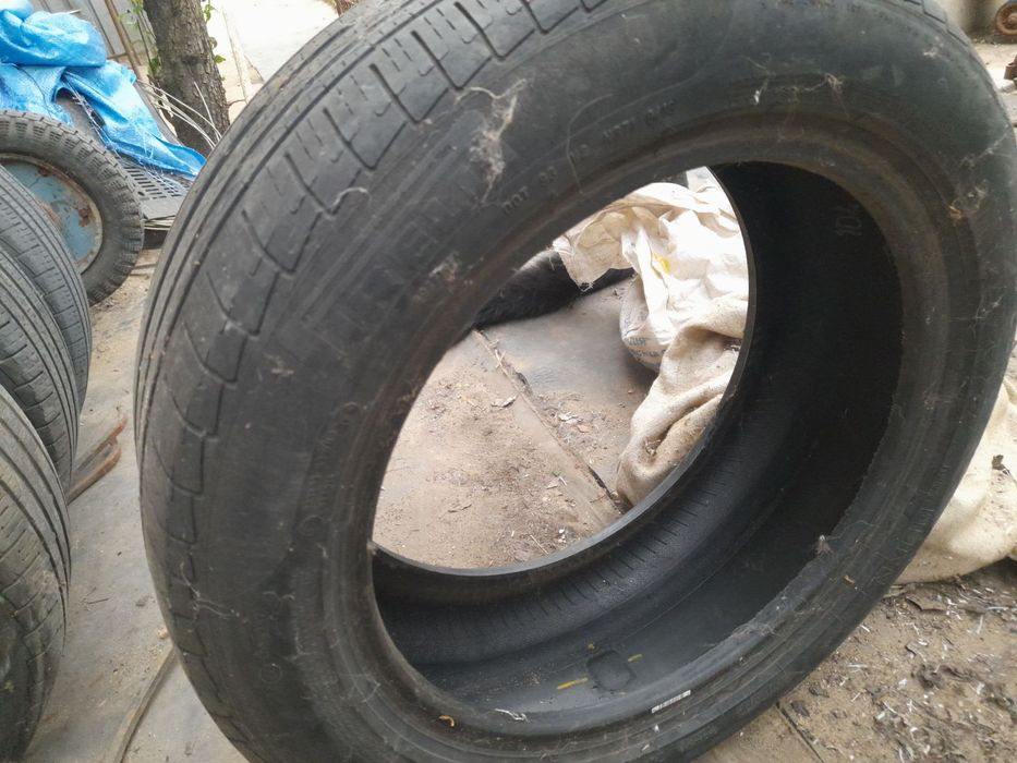 Шини покришки на BMW 245/50 р.18