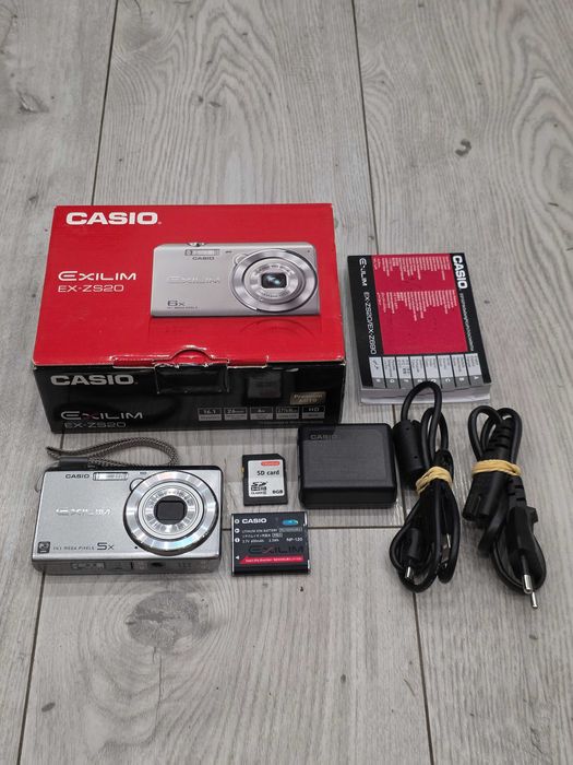 Aparat cyfrowy Casio Exilim EX-ZS15 14.1MP | Dotykowy Ekran | Digicam Y2K | Komplet