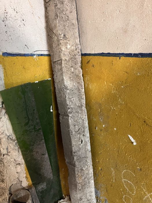 Продам 3 бетоных столба