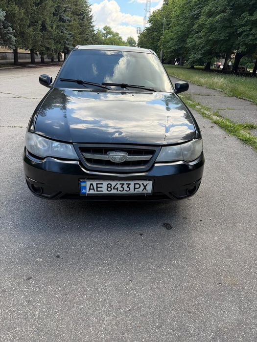 Продам део нексию