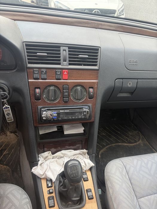 Mercedes bom estado geral