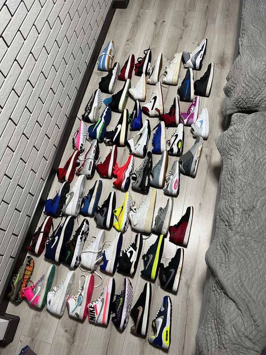 Колекція 79 кросівок . Nike, Jordan , Air Jordan. Правий кросівок