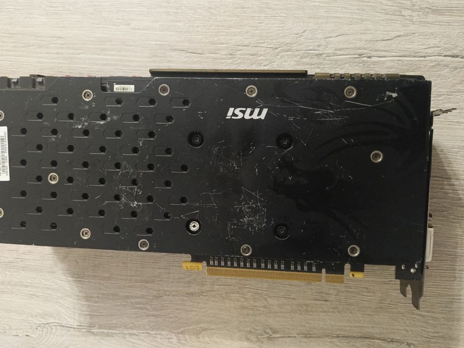 Відеокарта MSI R9 390 8Gb