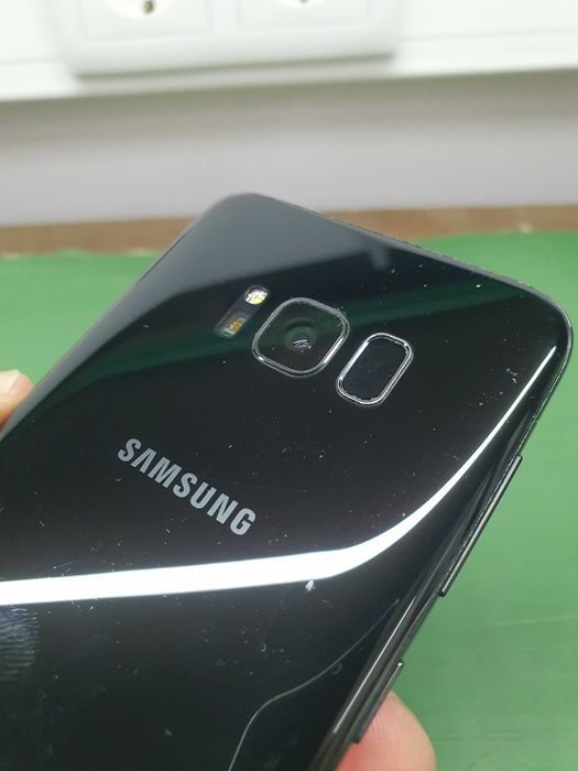 Samsung S8 - Como novo - Quad Lock