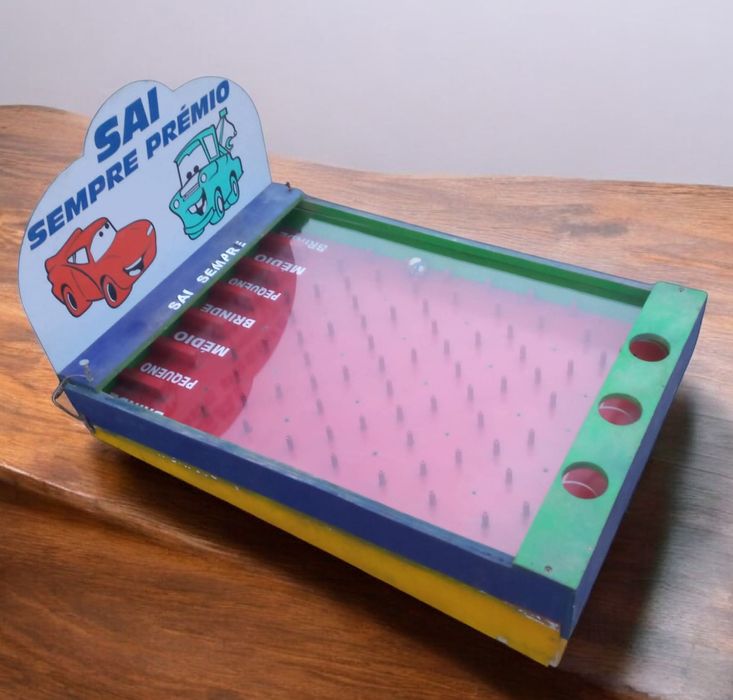 Jogo antigo de feiras populares.