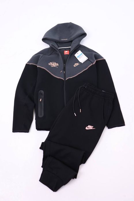 Мужской костюм Nike Tech Syna World Central Cee