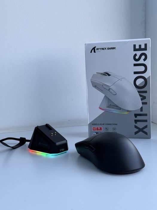 Бездротова ігрова мишка ATTACK SHARK X11 Із зарядною станцією