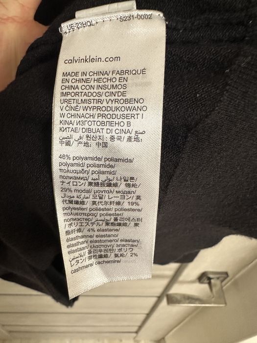 Кофта Calvin Klein Л  розмір!