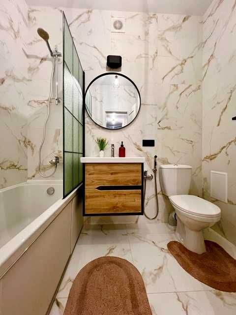 New! 3 кімнатна в Центрі!Подобово