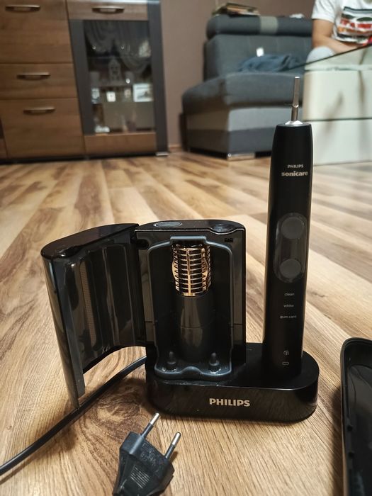 Szczoteczka soniczna PHILIPS sonicare S