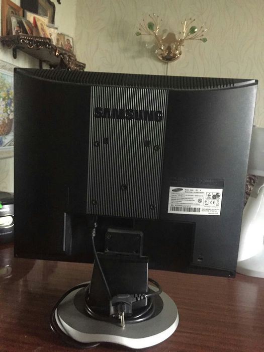 Монитор Самсунг Samsung 920N