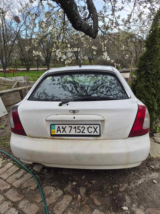 Daewoo Nubira 1998 года 1.6/16 МКПП Хэтчбек