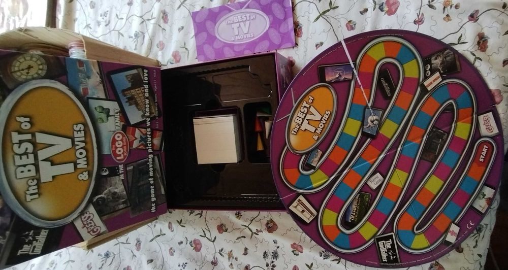 3 Jogos (2 de tabuleiro e 1 de PC)