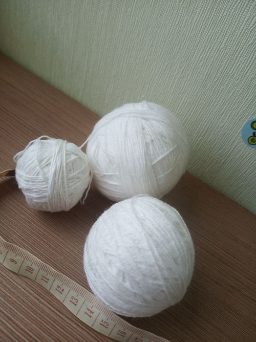 Остатки белой пряжи