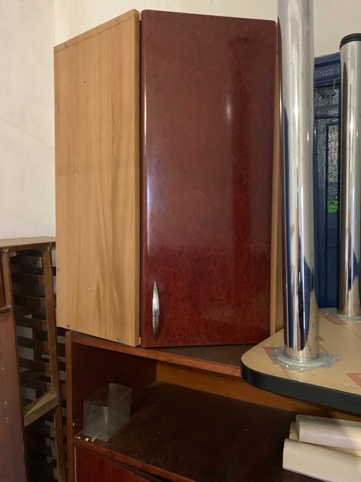 кухоный      шкафчик