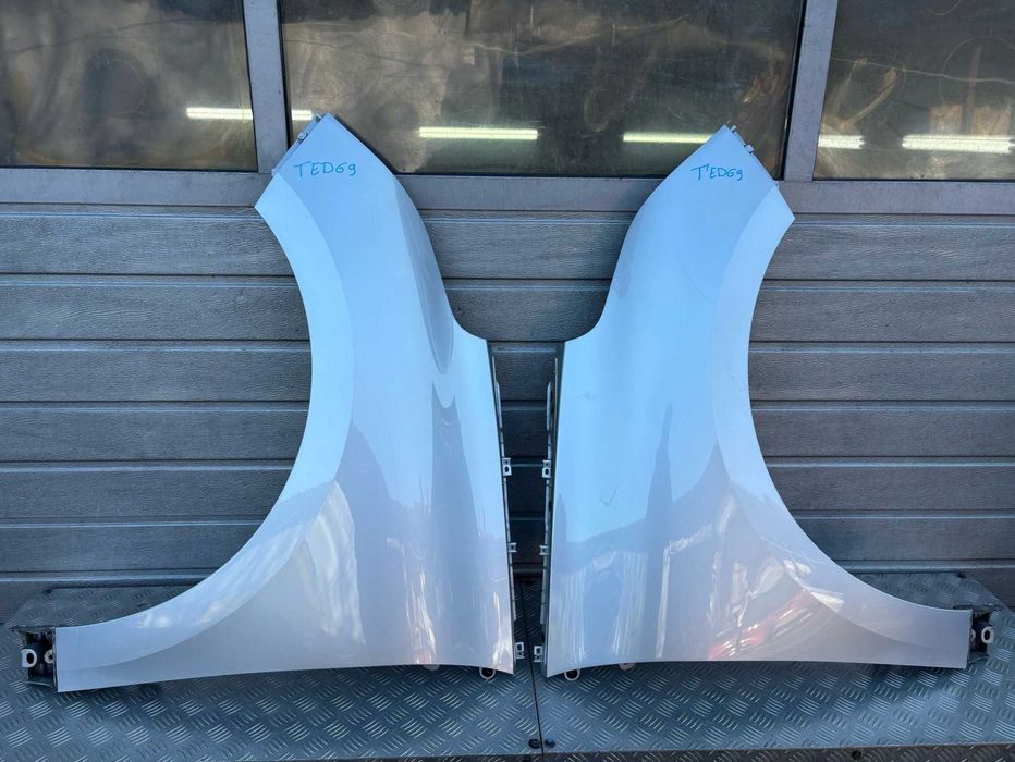 Крыло передние правое или левое Renault Scenic 4 IV разборка