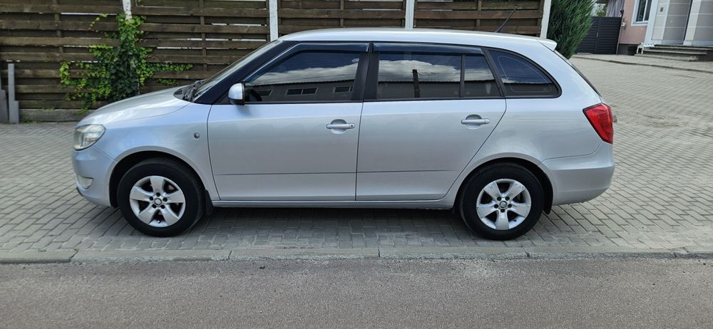 Skoda Fabia газ-бензин, 2012р