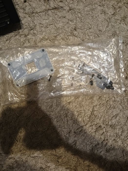 Arctic Liquid Freezer 2 ARGB i zasilacz 550w gold