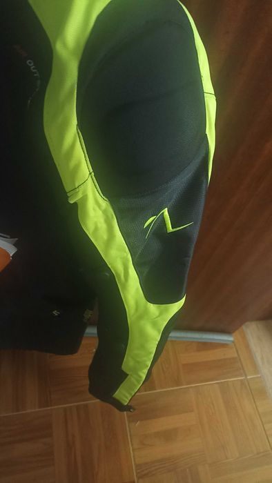 Casaco para uso de Moto