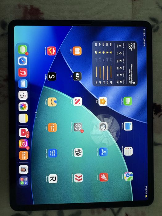 ¡Pad Pro 12.9" (4.ª Geração) 256GB Wi-Fi + Cellular + Pencil 2 + Magic Keyboard