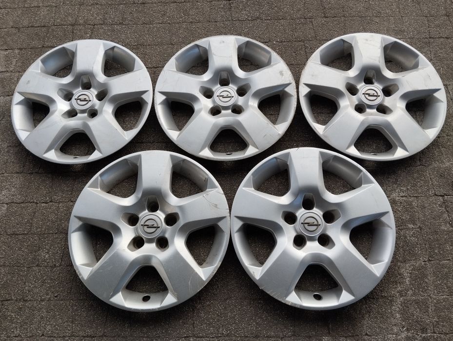 Kołpak Opel 16" Vectra 131-634NN cena za sztukę struktura