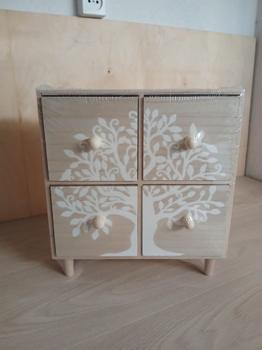 Porta-jooas/armário arrumação