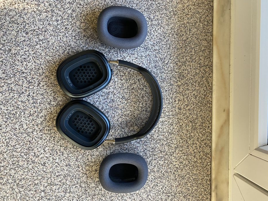 Airpods Max Midnight