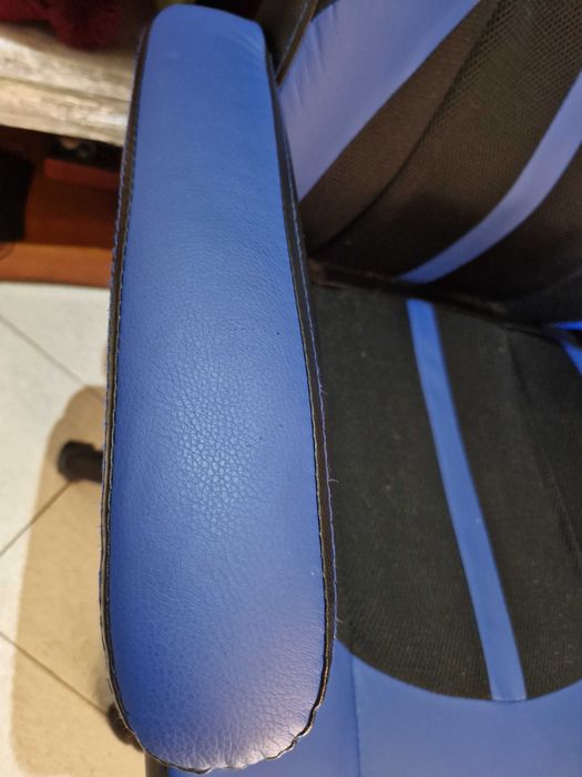 Cadeira Gaming BlitzWolf – Como Nova!