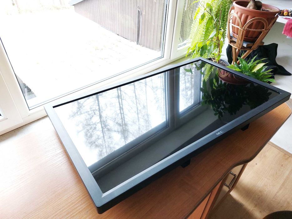 Monitor przemysłowy 32" NEC V323-2