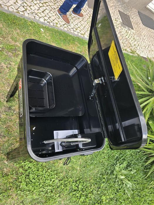 Máquina de lavar peças nova