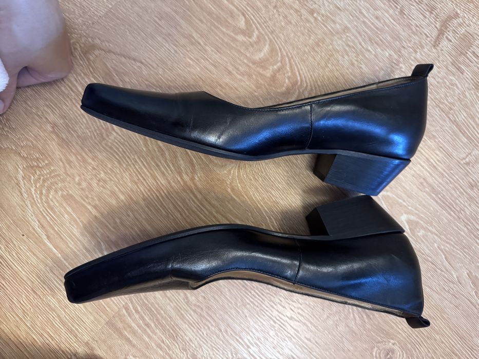 Шкіряні туфлі Vera Pelle