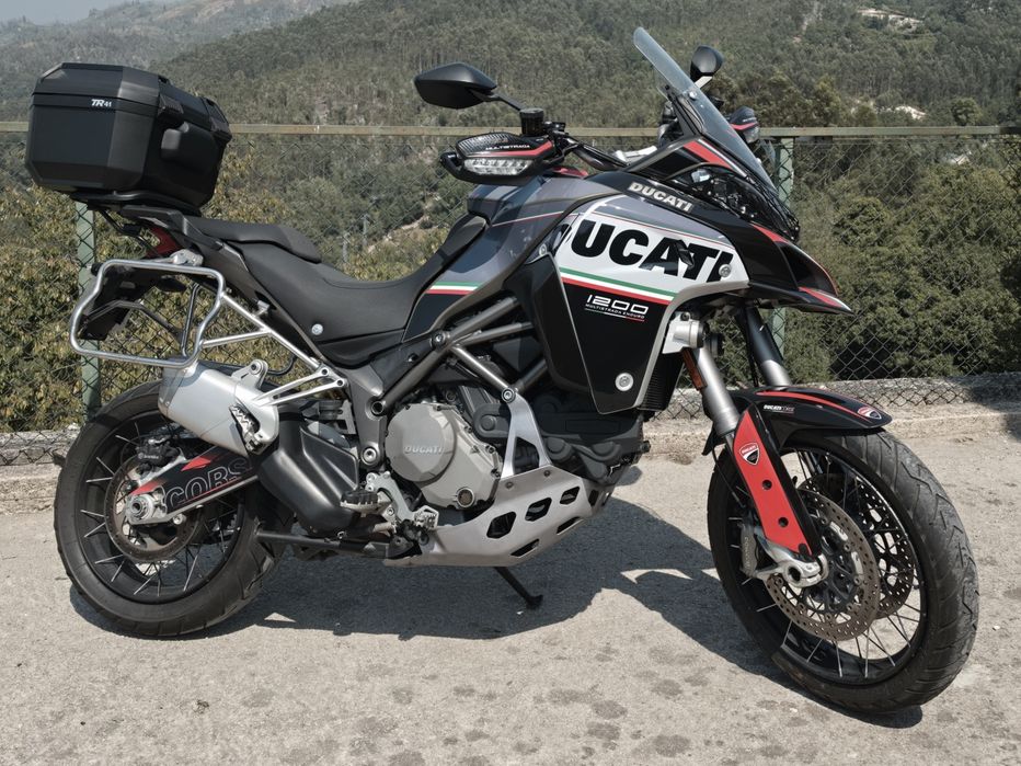 Multistrada 1200 enduro