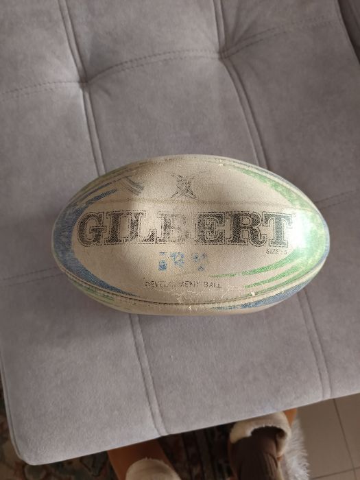 Bolas autênticas de rugby