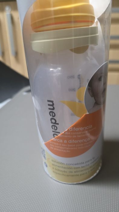 Biberon medela calma selado