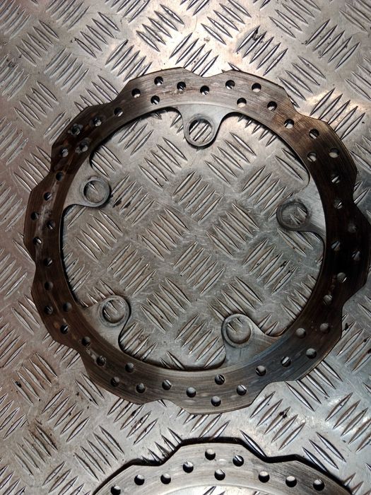 Honda CB 750 Hornet Tarcze Hamulcowe Przód Przednie Tarcza 23+