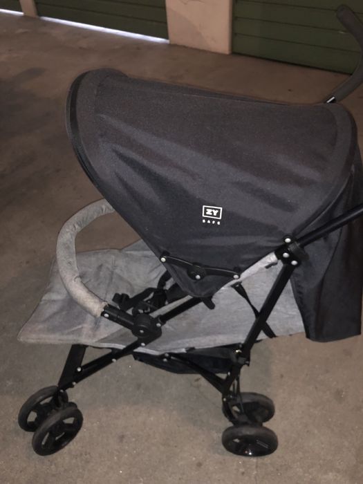 Carrinho passeio Zippy