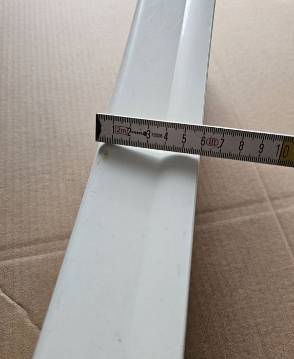 Balkonik na drzwi do lodówki Mastercook LC-517A