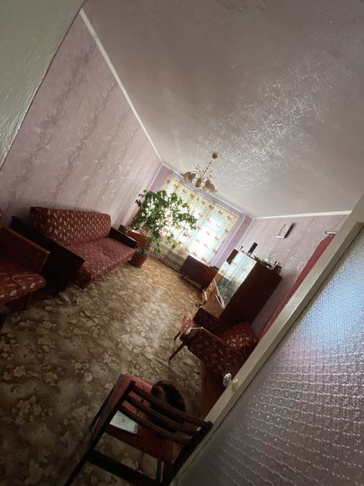 Терміново продаж 3 кімнатна  Лиманівка