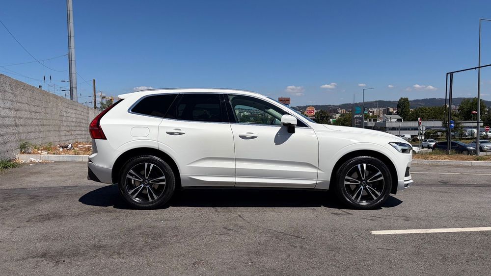 Volvo XC 60 D4 AWD Geartronic Momentum foto 5