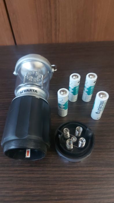 Светодиодный фонарик VARTA