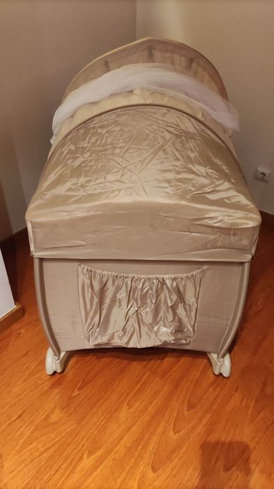 Cama berço de viagem