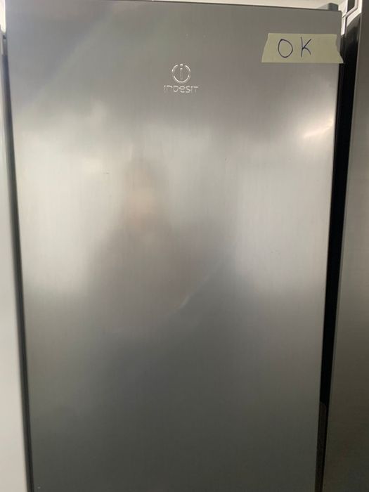frigorifico indesit combinado cinza