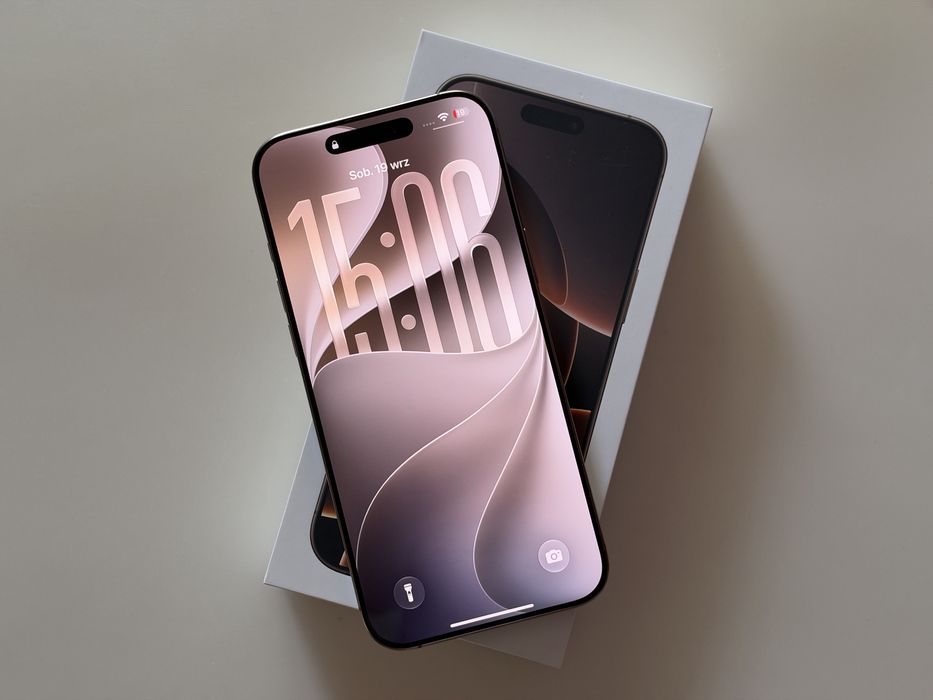 iPhone 16 Pro Max Desert Titanium 512GB kondycja baterii 92%