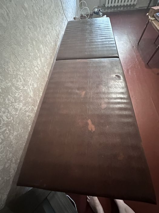 Продам массажную кушетку