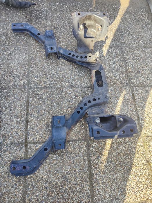 Ford Mustang 2005-10 wózek sanki pod silnik