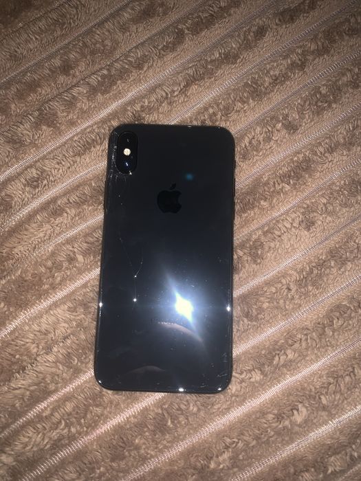iphone XS.