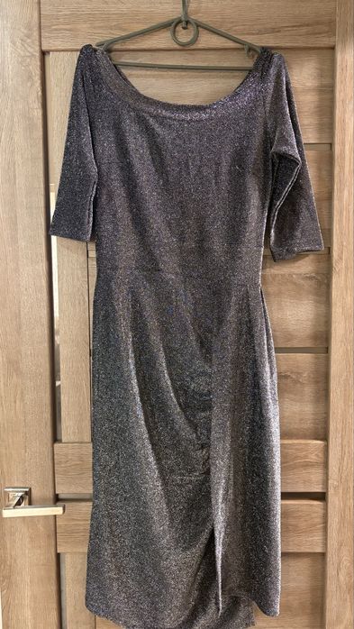 Продам сукні в ідеальному стані